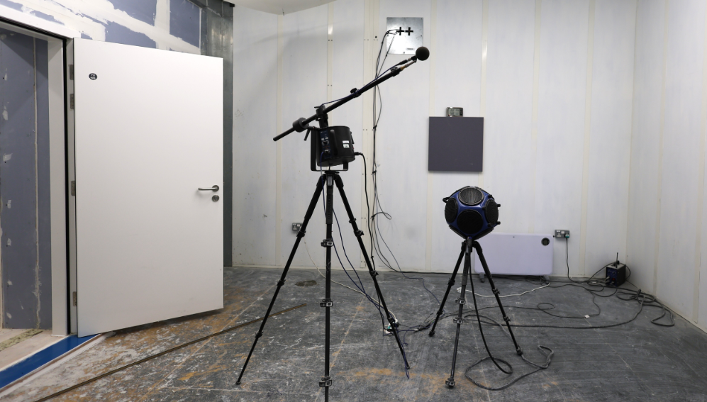 acoustic doorset testing laboratory with testing equipment