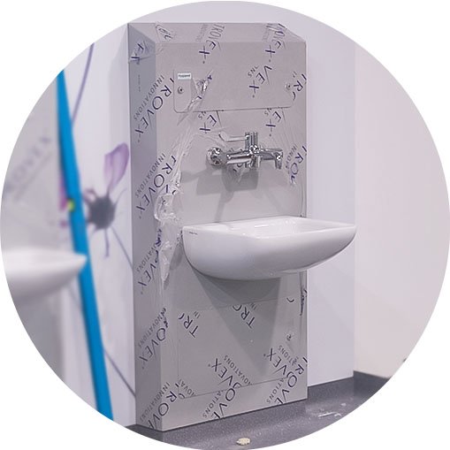 Hygipod+half-height+installed+with+basin+and+tap Hygipod+half-height+installed+with+basin+and+tap